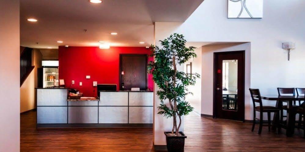 Holmes Suites And Inn 블랙릭 외부 사진